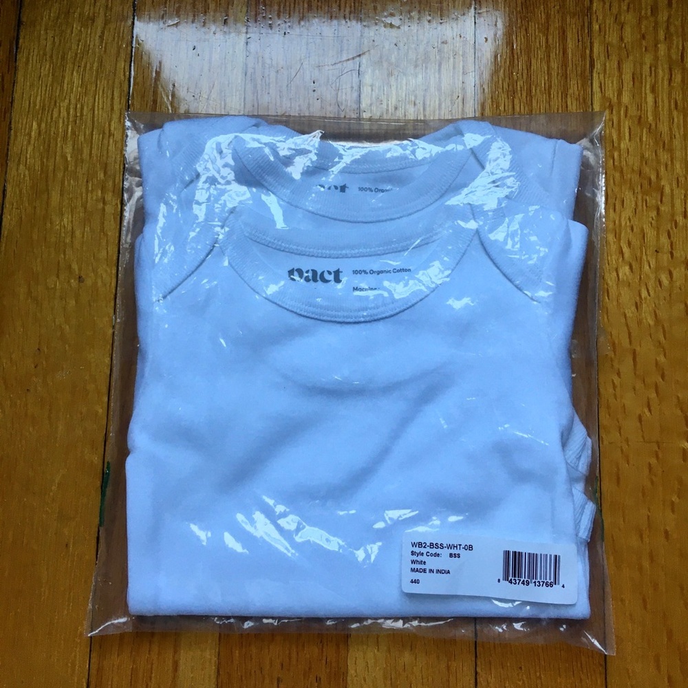 Pact Organic Cotton 0-3 Month Onesies (Pack of 2)